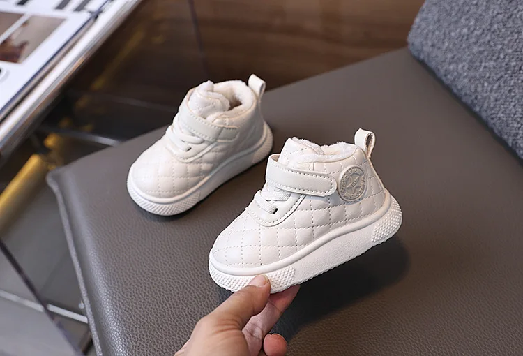 2026 Herbst Winter Kinderstiefel Warme Plüsch-Stiefel für Jungen und Mädchen Modische Kinder-Freizeitschuhe Jungen- und Mädchenstiefel für Kinder – Detail 12