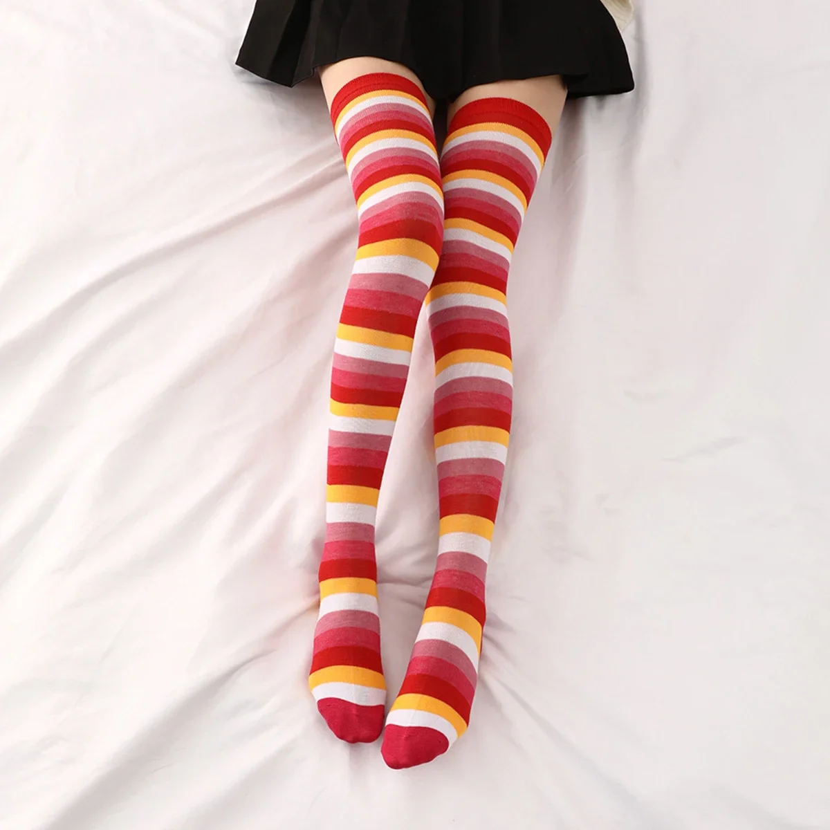 

1pair of Colorful Knee-length Tube Warm Winter Dance Halloween Role-playing Thigh Socks