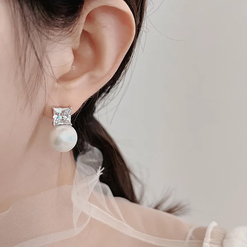 CAOSHI Temperament Imitation Pearl Earrings for Women Single Princess Cubic Zirconia Exquisite Accessories Lady\'s Jewelry Gifts