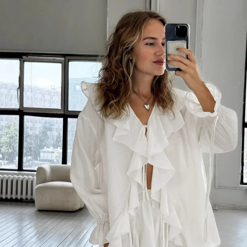 

Cross-Border European and American Style Ruffled Casual Suit 2025 Autumn Design Loose Top and Shorts Two-Piece Women's Set