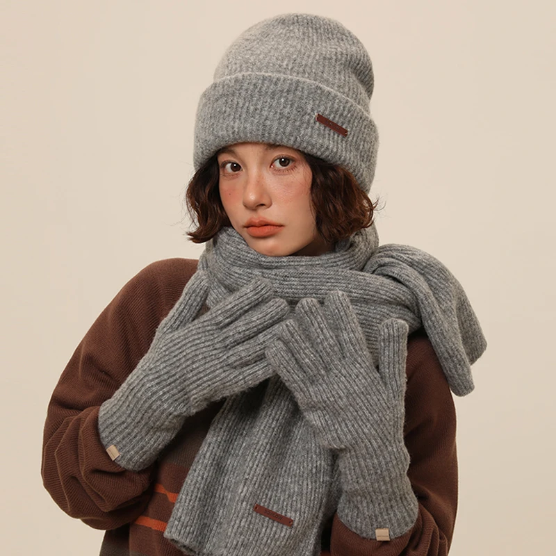 

Autumn and Winter Hats Scarf, Hat, Gloves, Three Piece Set, Autumn and Winter Warm Knit Scarf, Female Couple, Student Hat