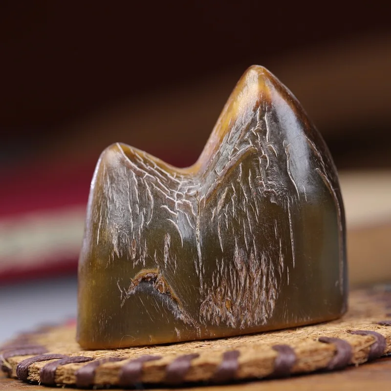 Natural yak woolly rhinoceros ornaments and horn products with a fish scale pattern