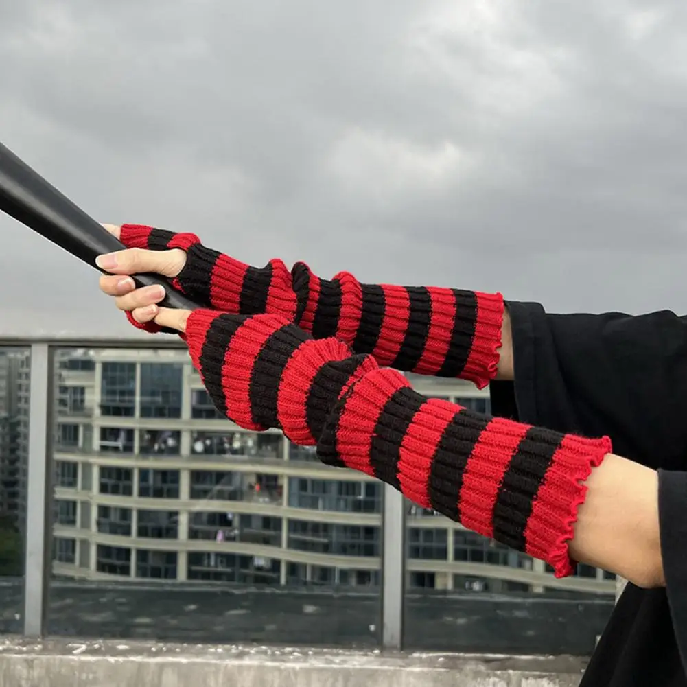 Unisex Arm Warmer Knitted Gloves Red-black Striped Arm Warmers with Thumbhole Design for Women Unisex Elbow Length for Warmth