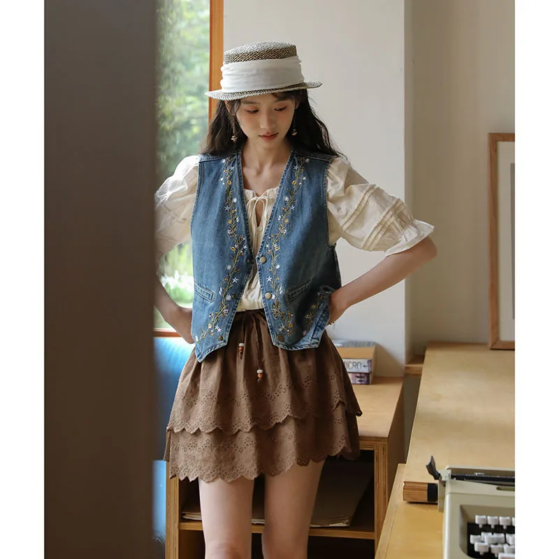 Retro Embroidered Denim Vest Women's Bohemian Loose Layering Sleeveless Tank Top Slimming Summer Outerwear Cotton Polyester