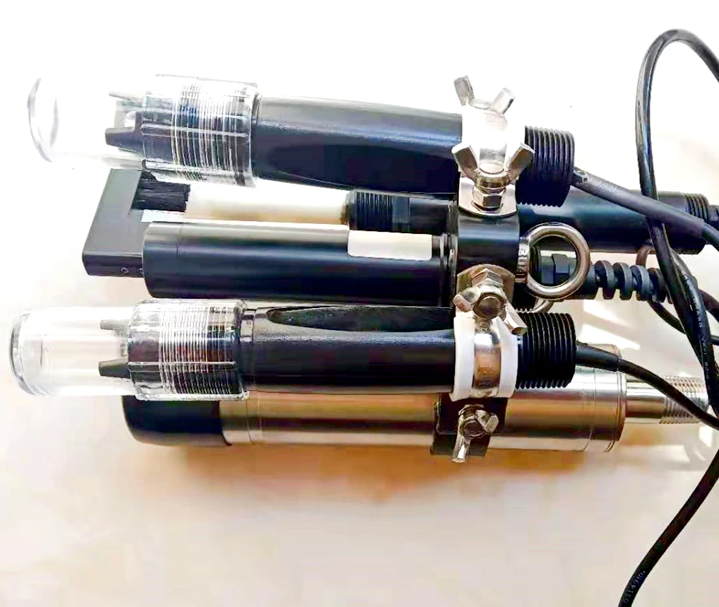 MULTI PARAMETER FLOATING SOLAR PH DO EC TURBIDITY TEMPERATURE AMMONIUM NITRATE WATER QUALITY SENSOR