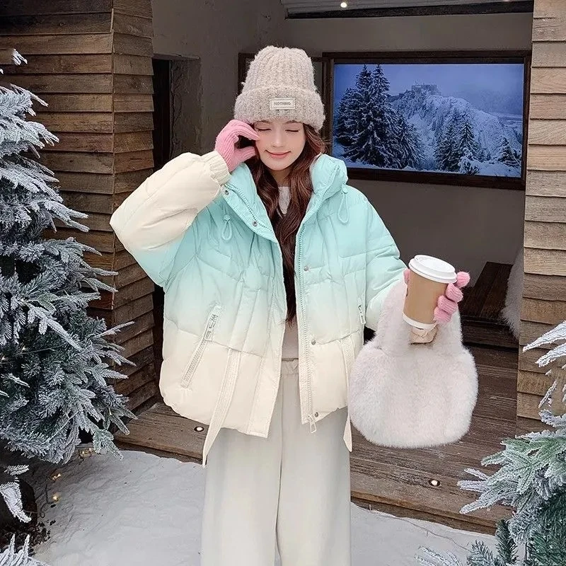 Veste en coton à capuche dégradé rose pour femmes en hiver pour nouveau Style court Design petit et élégant veste très belle