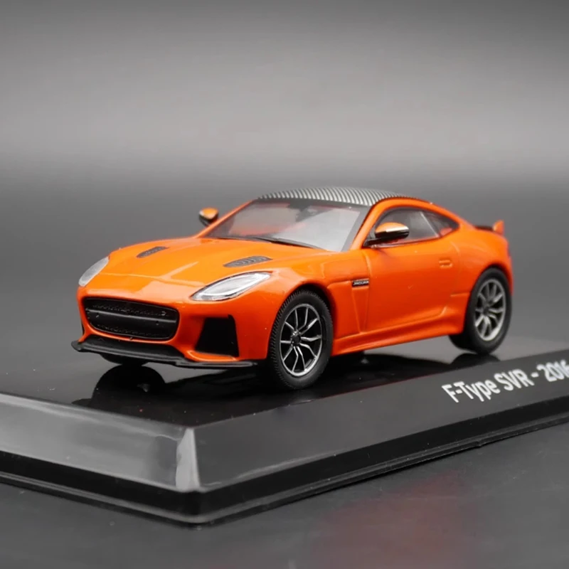 Diecast 1:43 Scale F-Type SVR 2016 Alloy Sports Car Model Finished Product Simulation Toy Collection Gift Static Model