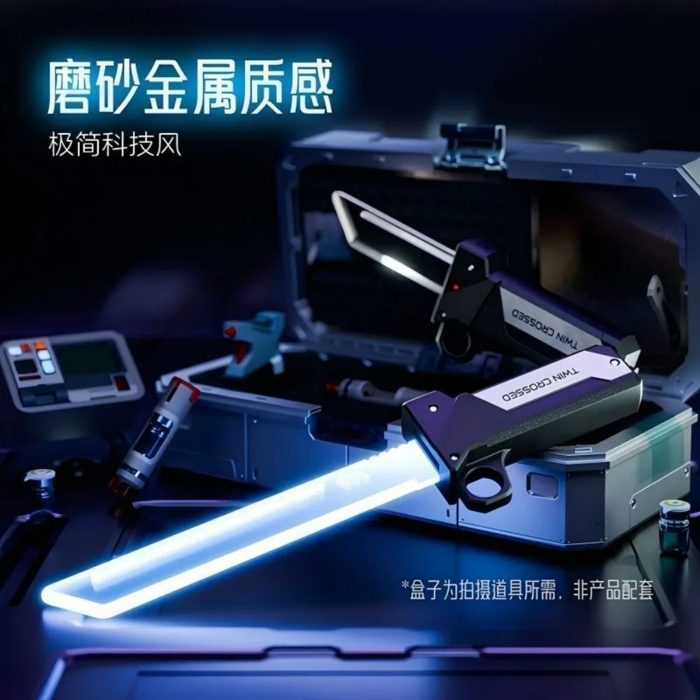 Nuova spada laser RGB spada laser a doppio taglio spada laser telescopica a lama rosso blu commutazione luce bagliore spada giocattolo regali per ragazzi fantastici