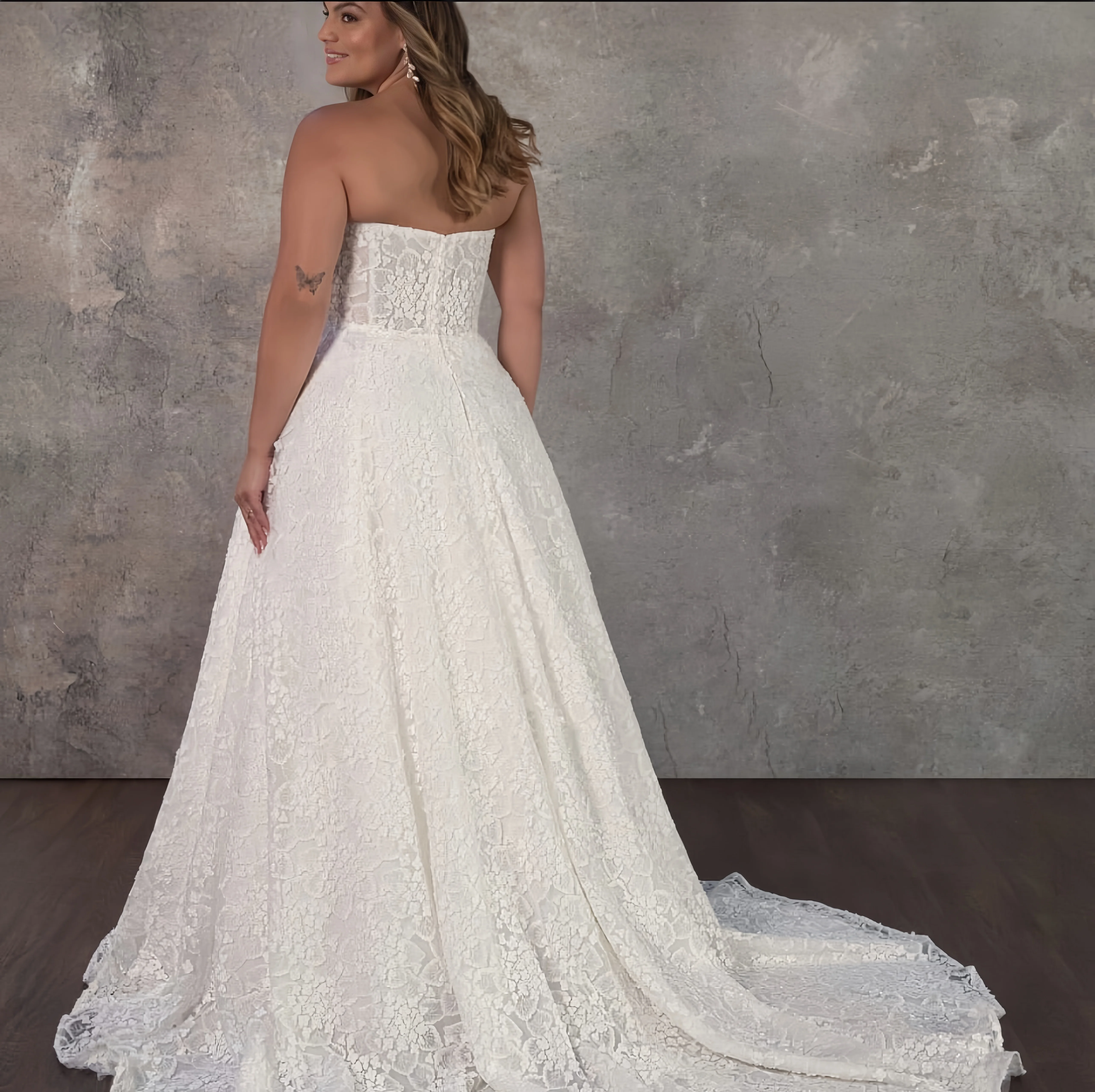 Customized wedding gowns and evening gowns, suitable for special occasions, ball gowns, wedding dresses, strapless styles