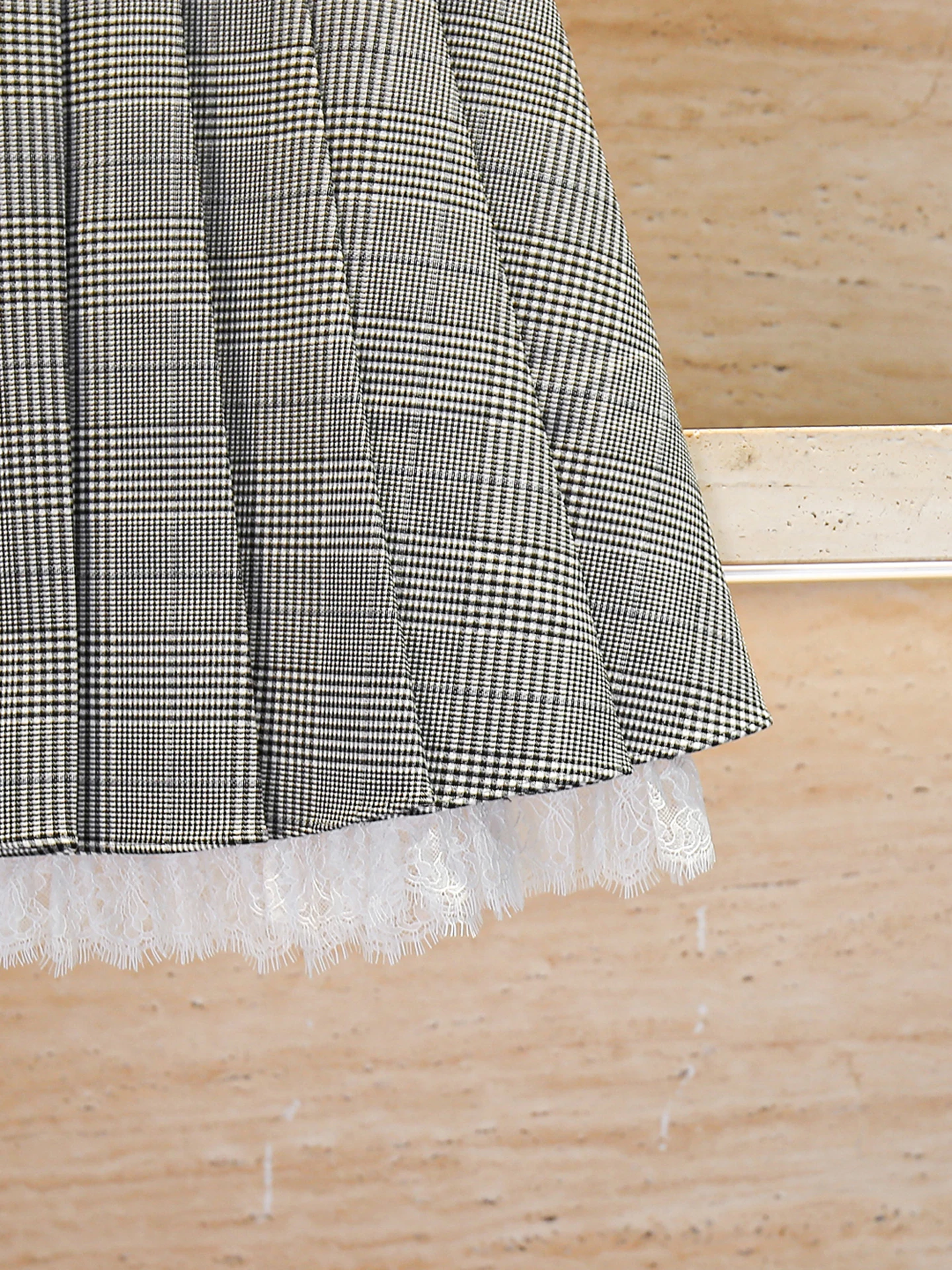 

High Waist Plaid Lace f Skirt Women's Summer College Sle Pleated Skirt Ele Simple Design Chinese Manufacturer