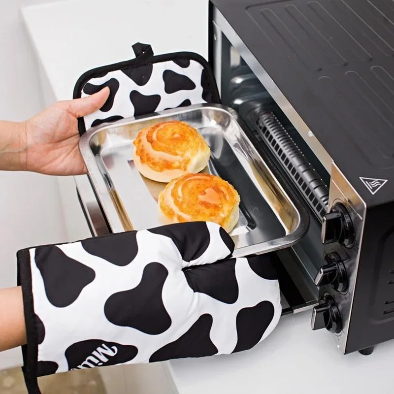 Leopard Pattern Kitchen Gloves Insulation Microwave Oven Mit