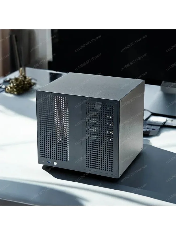 Obudowa NAS Tower Sagittarius z 8 pozycjami na dyski, backplane, zasilanie ATX/MATX, karty rozszerzeń PCIe pełnej wysokości, do Synology UNRAID — zdjęcie 2