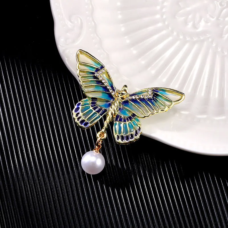 The new painted butterfly pin brooch high-grade sense high-end corsage base accessories clothing accessories