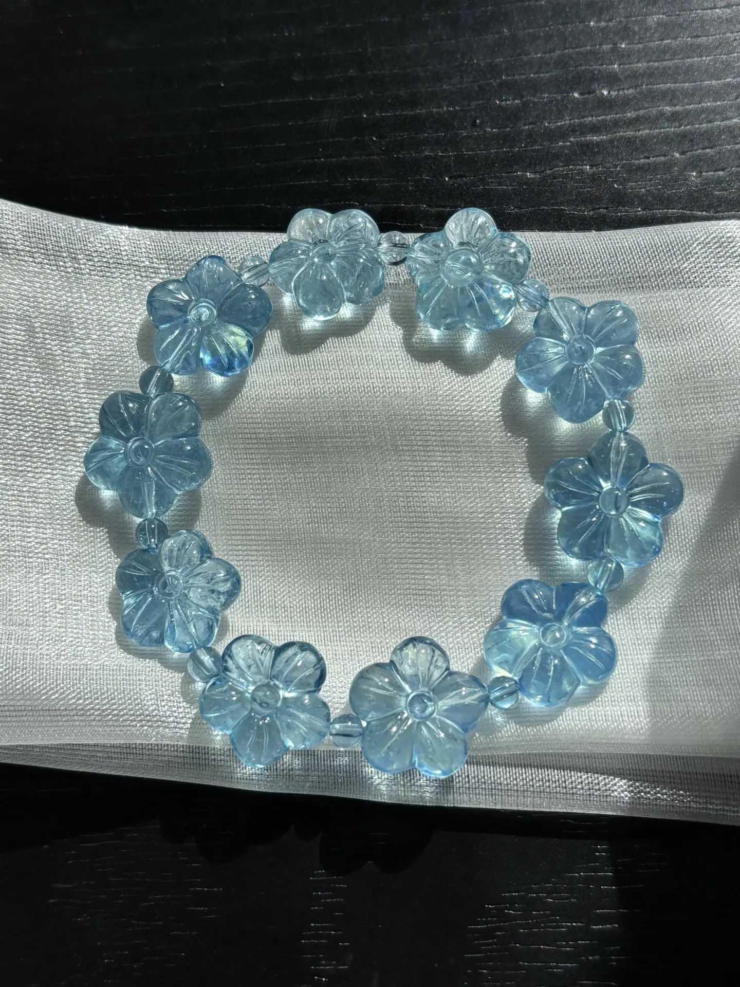 

Натуральный синий аквамарин, прозрачный цветок, бусины, браслет для женщин и мужчин, Бразилия, 16,5 мм, эластичный синий аквамарин, ювелирные изделия AAAAA