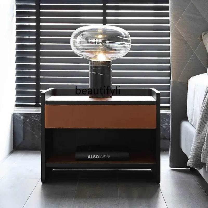 B73 Minimalist Solid Wood Bedside Table Luxury Saddle Leather Bedside Cabinet High-end Smoky Color
