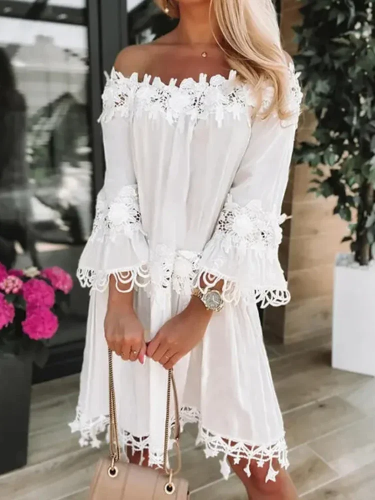 Biała sukienka typu swing sukienki damskie Sundress sznurkiem dekolt w serek Mini Hollow Out kwiecista koronka plisowane falbany Boho wakacje Vestidos