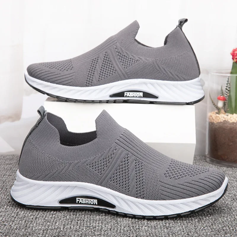 

2024 New Autumn Men's Casual Sports Running Shoes Soft soled Dad Shoes Korean Edition Trendy Breathable Single Shoes for Men