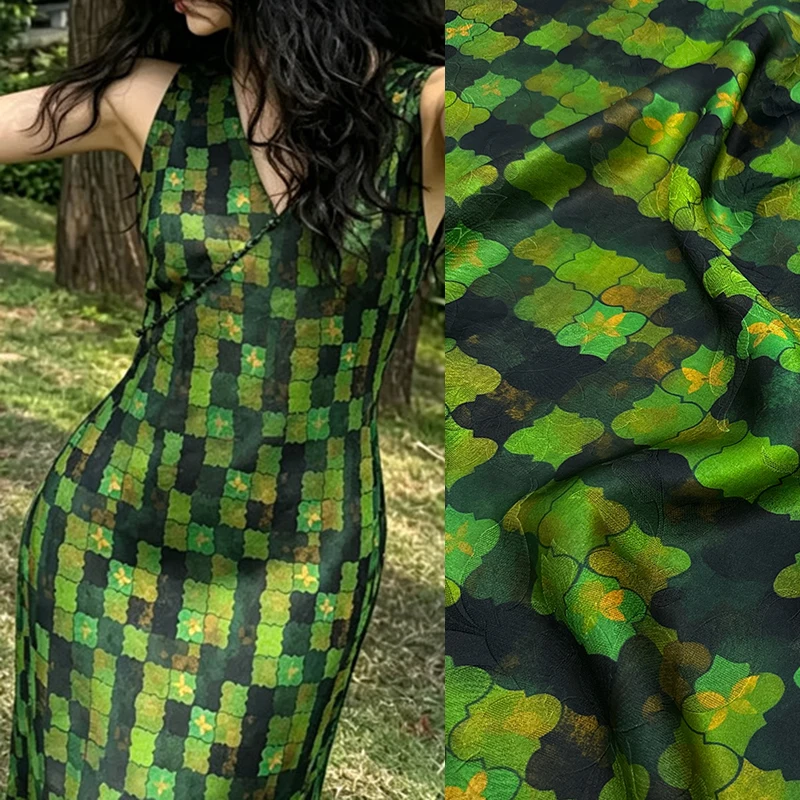 114CM Wide 26MM Green Printed Hole-through Black Hualuo Silk Fabric for DIY Sewing Soft Pants Dress Pajamas R7077