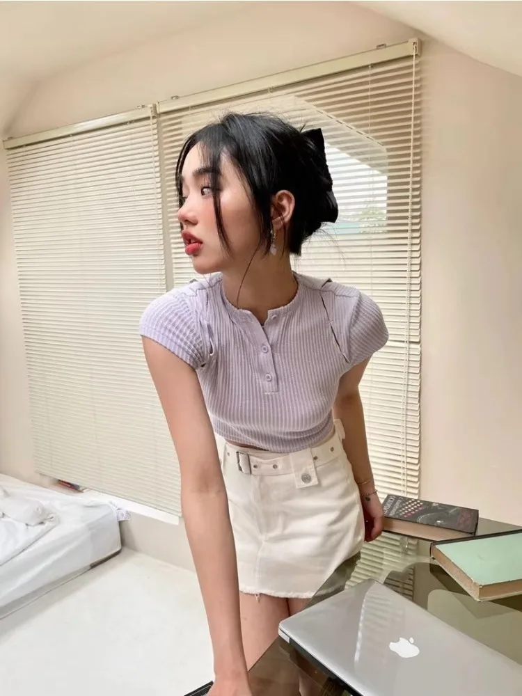 

2025 Summer Tshirt Unique Button Sweet Spicy Girl Chic Short Sleeve T-shirt Women Tops Purple Slim Fit Short Bottoming Shirt Top