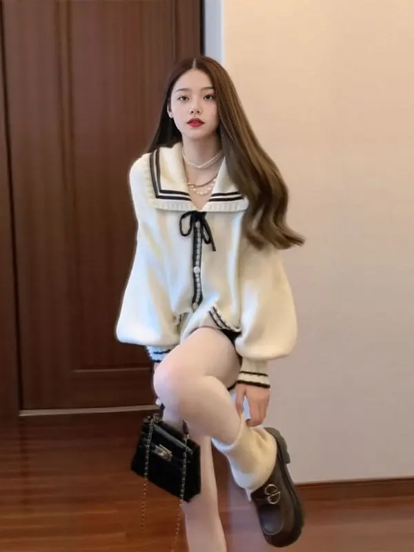 

Soft Style Beautifully Designed Loose Knitted Sweater Trendy Spring Top Comfortable Fit Knitwear Classic Collar Gentle Style