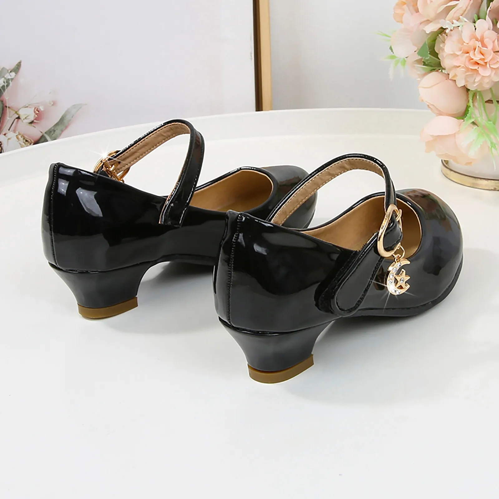 Children Girls Leather Shoes White Princess High Heel Shoes For Kids Girls Performance Dress Student Show Dance Sandals