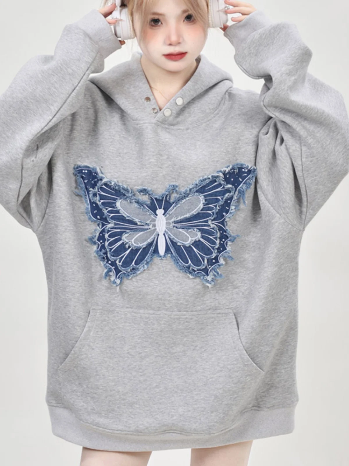 

Осенне-зимняя новинка: вышитая толстовка свободного кроя для мужчин и женщин, парная модель, модная уличная одежда в корейском стиле, с длинным рукавом