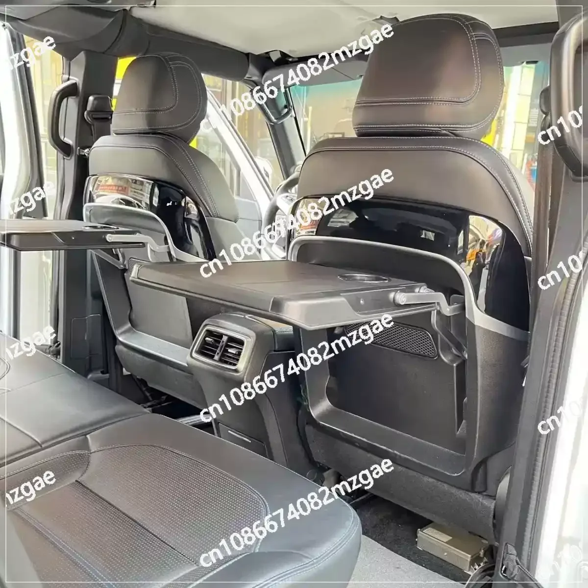 Car seat backrest travel portable folding table, suitable for V-class V260 V250 V220 rear backrest small table window pane