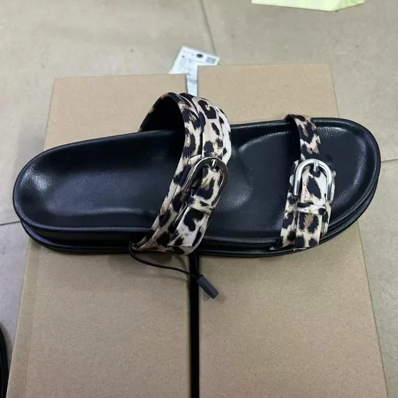 Outdoor Women Platform Slippers Chic Leopard Print Thick Sole Non-slip Female Beach Shoes Metal Double Buckle Casual Slides image 5