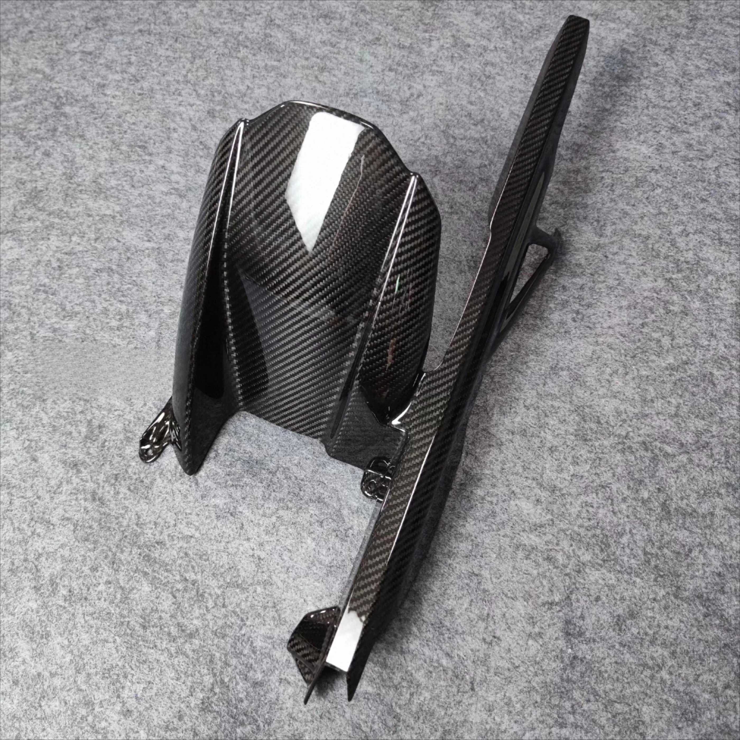 Dry Carbon Fiber Rear Mudguard Hugger Fairing for BMW S1000RR M1000RR 2019 2020 2021 2022 2023 2024 2025 2026 Cover
