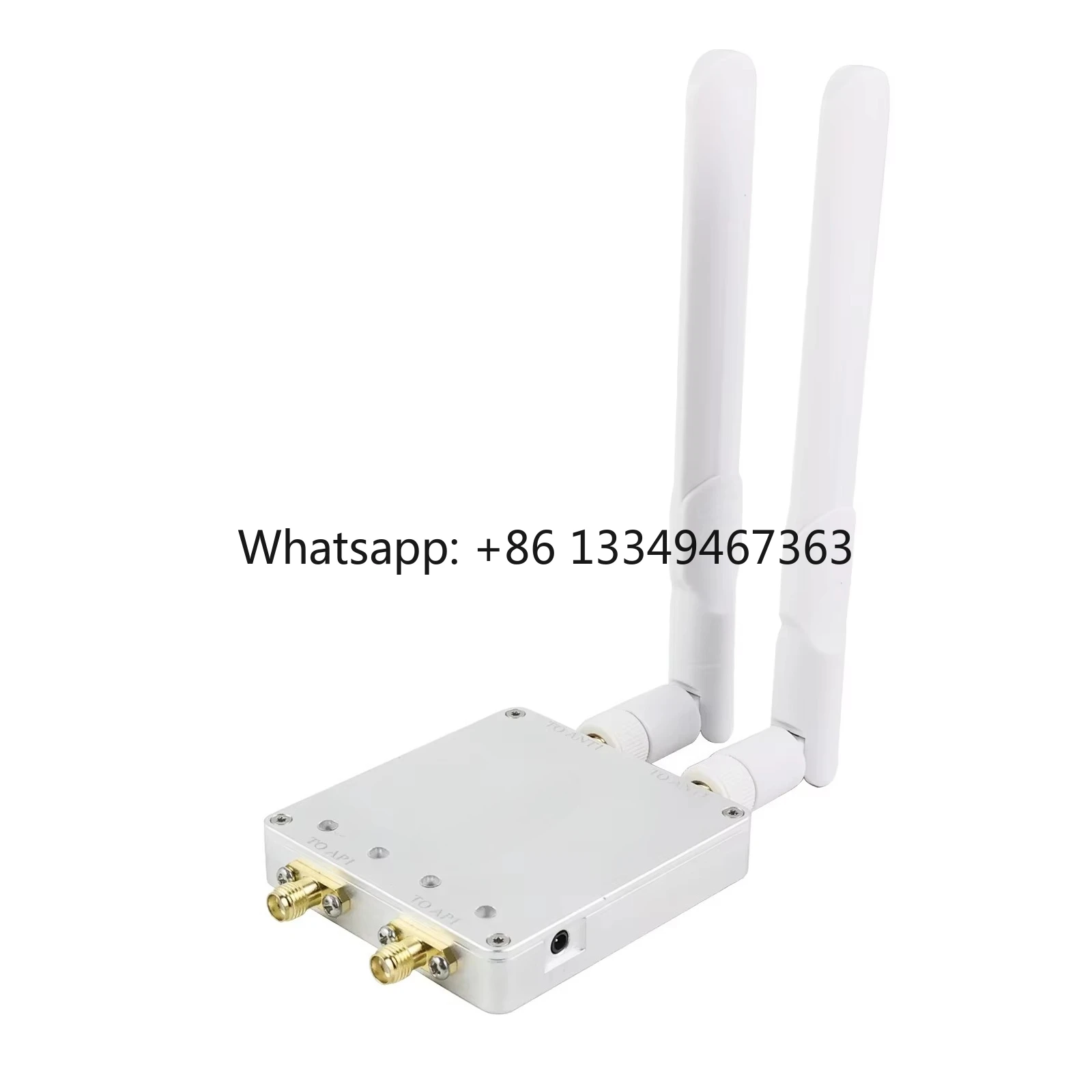 

EDUP EP-AB022 4W 2.4/5.8Ghz Dual Band WiFi Signal Plastic CATV Signal Amplifier Extender Dual Antenna Repeater