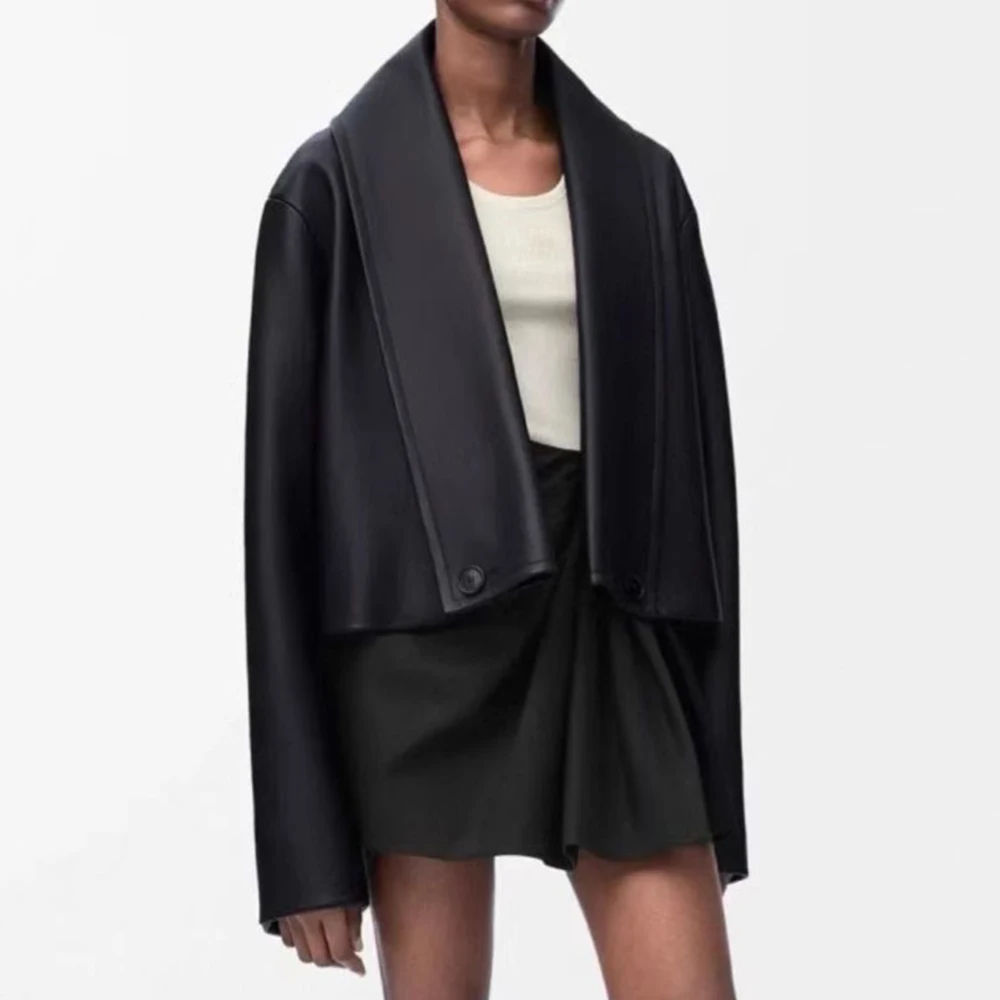 سترة نسائية من جلد البولي يوريثان موديلات الخريف والشتاء معطف قصير فضفاض رفيع ورقيق