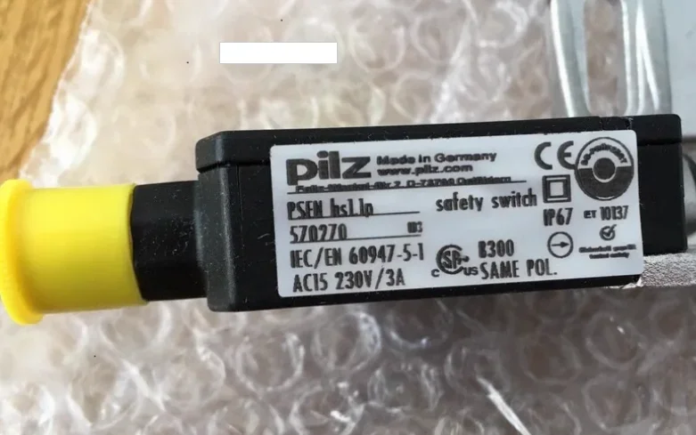 New Pilz 570270 security module