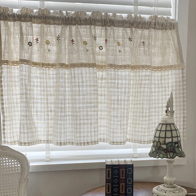 Cotton Blending Kitchen Curtain, Embroidery Flower with Plaid Pattern, Cloth Curtain, Room Carbinet, Small Window Decoration