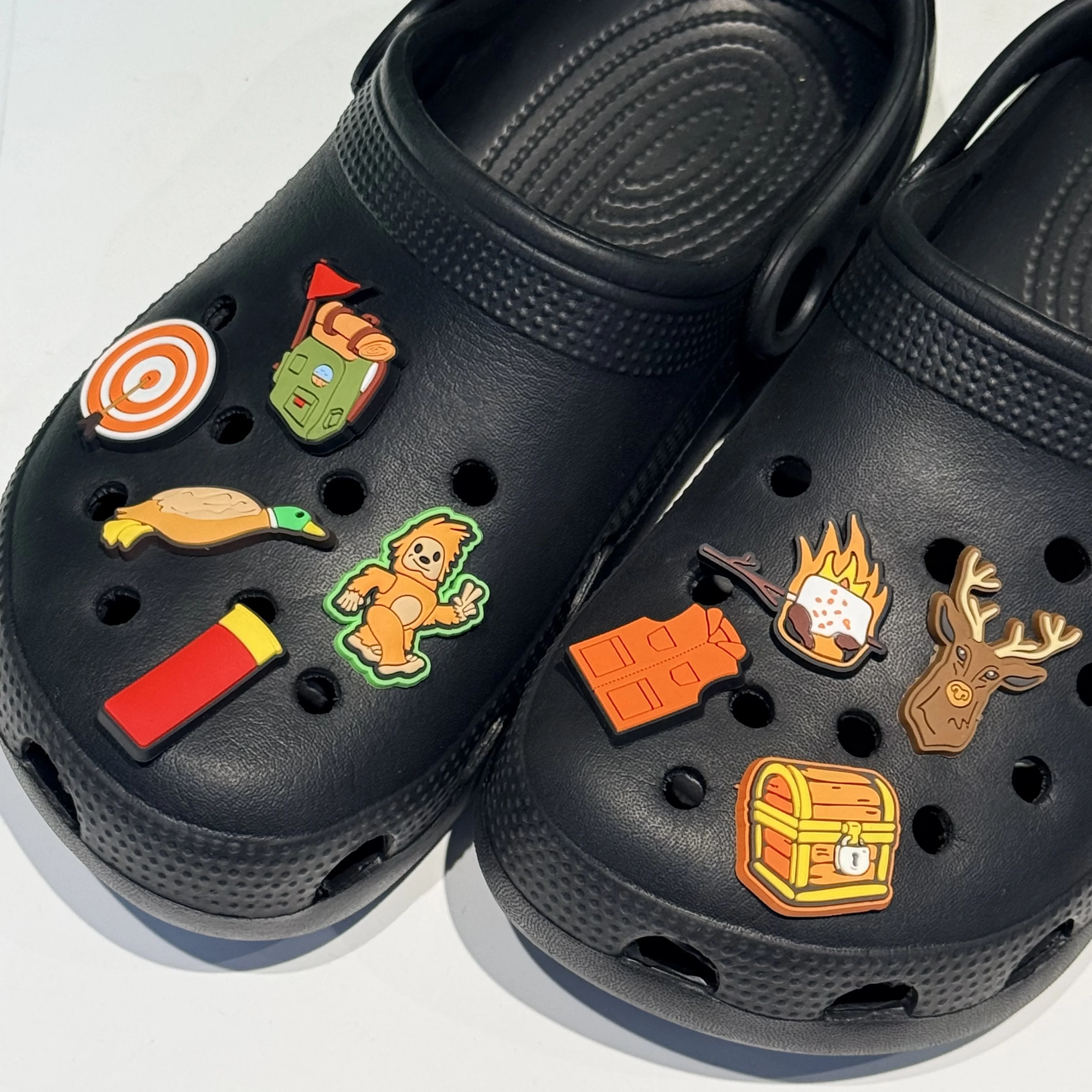1-32pcs Cartoon Backpack Arrow Fire Deer Bird Hunt PVC Shoe Charms Sandals Shoes Decoration Accessories For Clogs Pins Kid Gift