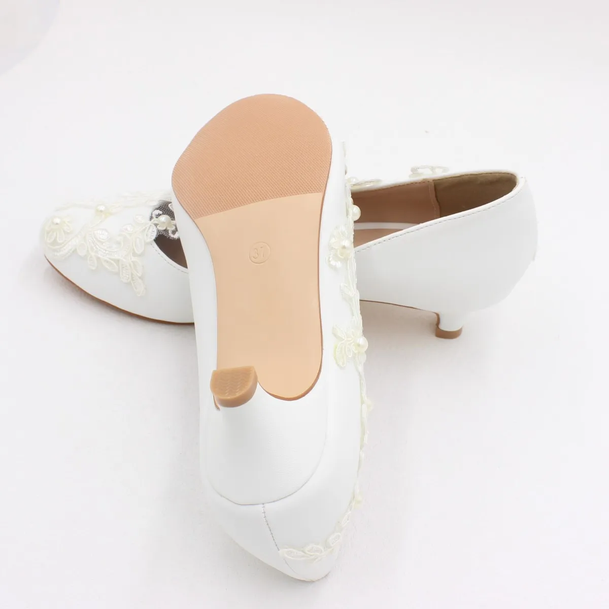 White lace large size women's shoes Bride wedding shoes Low heel bridesmaid shoes  3 heel height options BH2203A