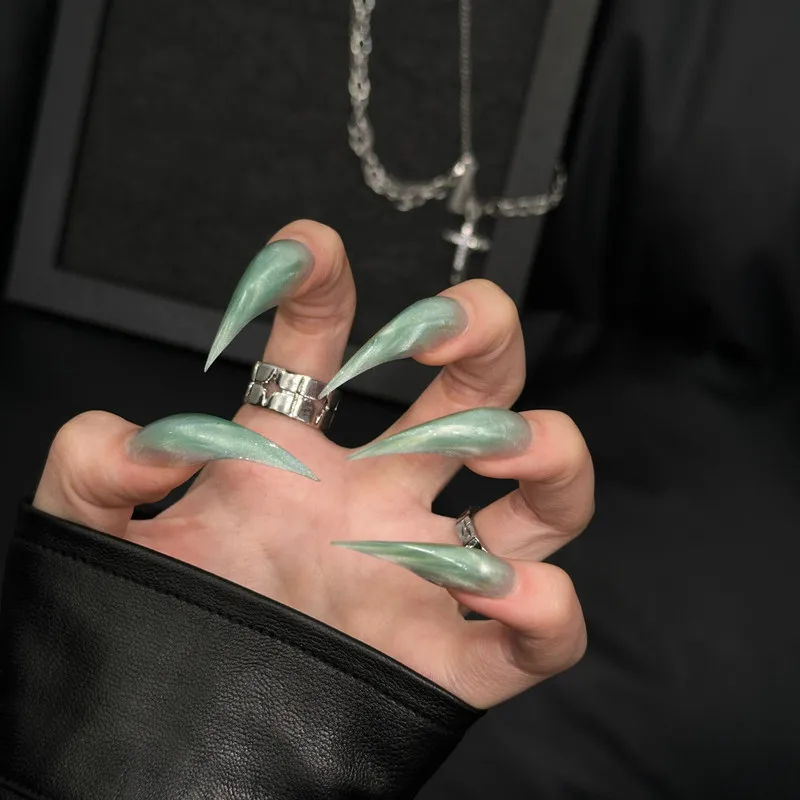 

European and American style handmade false nails, mint green cat eye crescent moon dragon claw
