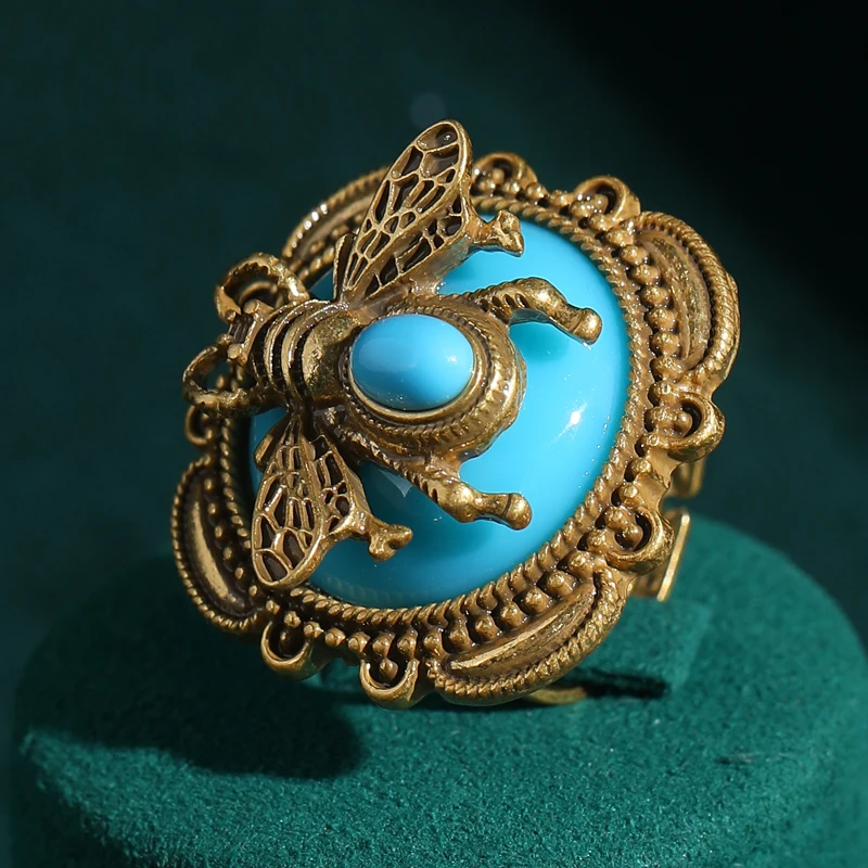 Vintage Blue Bee Rings Honey Resin Antique Gold Color Moth Woman Natural Jewelry Accessories Classic Brand Retro New Trend 2025 - view 5