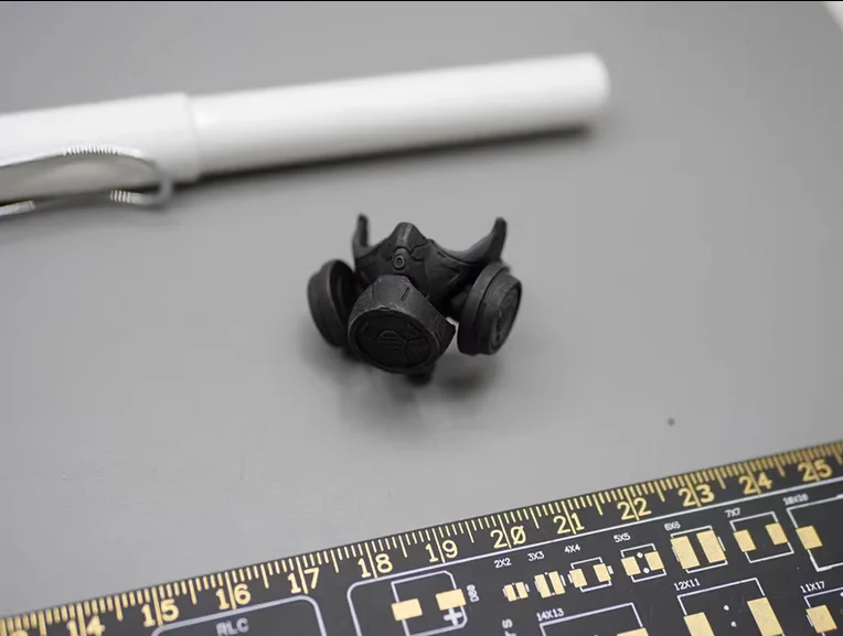 

YMTOYS YMT081 1/6 женская модель противогаз для 12 дюймов