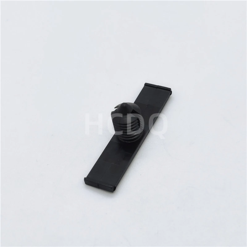 10 PCS Supply 6810-7442 original and genuine automobile harness connector Housing parts