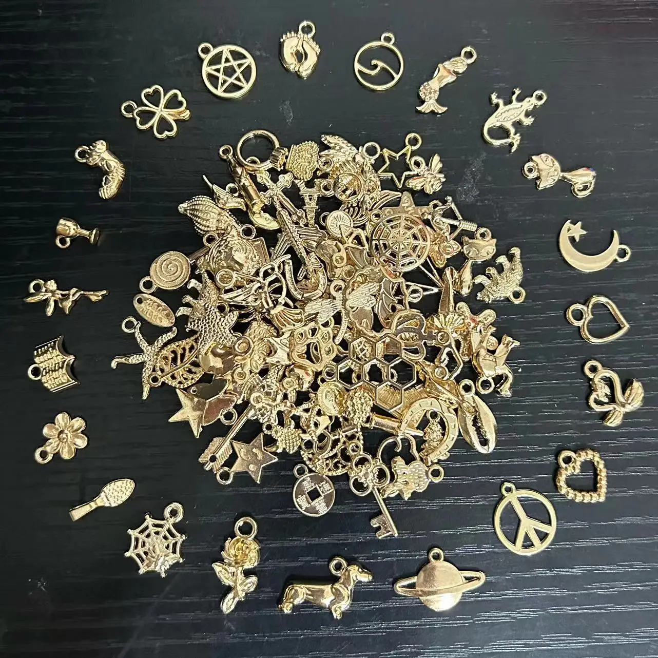 Classic Style Mix 30 Pcs Metal Zinc Alloy Charms Fit DIY Necklace Bracelet Craft Jewelry Makings