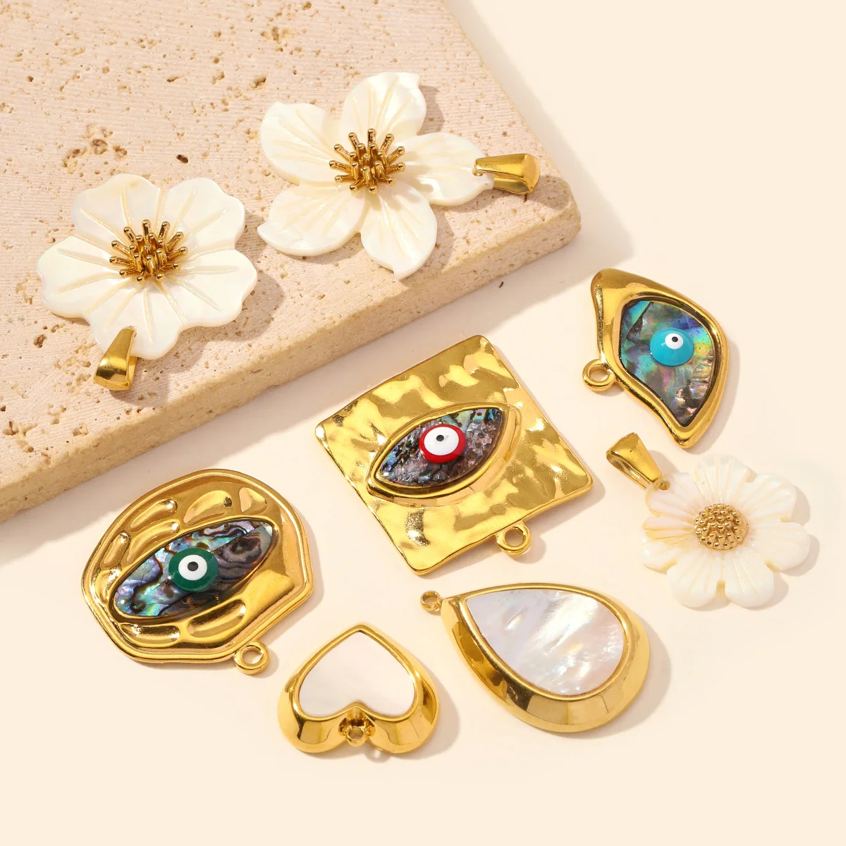 3pcs/Lot Stainless Steel Abalone Shell Evil Eye DIY Charms Resin Sunflower Necklace Pendants Woman Love Heart Jewelry Wholesale