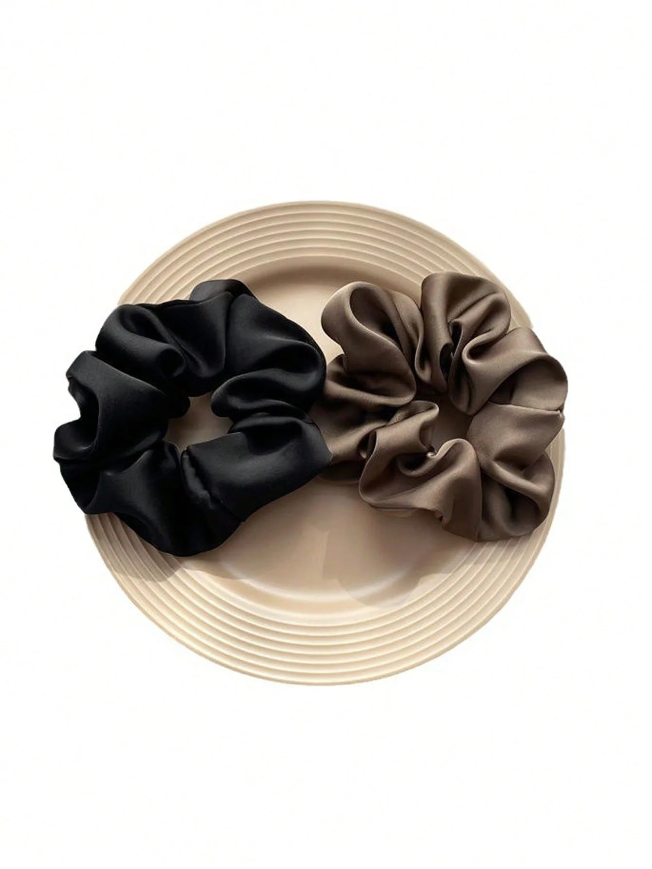 3 個クラシックカラー高級発光サテン大腸ヘアリング女性のミートボールヘッド革腱ヘッドロープ