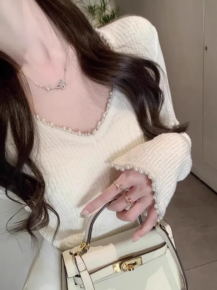 

White V-Ne Low-Ne Knitted Base irt Women's Autumn Winter Inner Wear Sweater Design Sensation Slim Fit ort Top