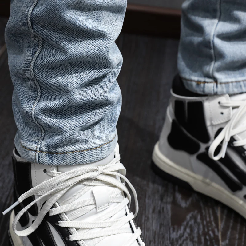 Street Fashion Men Jeans Retro Light Blue Elastic Stretch Slim Fit Spliced Designer Biker Jeans Men Pocket Patched Hip Hop Pants