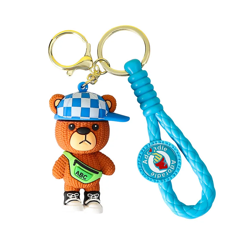 miniso 人形、車のキーホルダー、絶妙なカップルバッグ、キーチェーン、ペンダント、小さなギフト