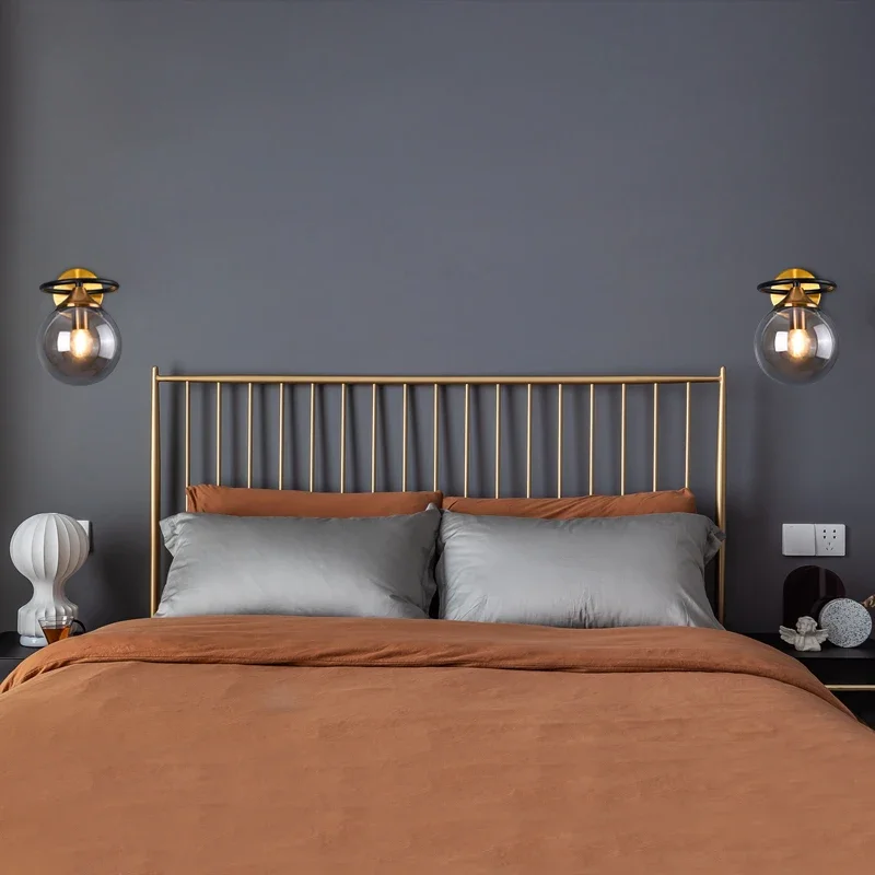 PL Magic Bean Nordic lâmpada de cabeceira lâmpada de parede corredor bola de vidro de ferro lâmpada de parede LED