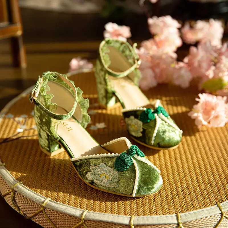 Chinese Style Women Shoes 2023 Vintage Embroidered Mary Jane Sandals Womens Green Falbala Noble Elegant High Heels Ladies Shoes