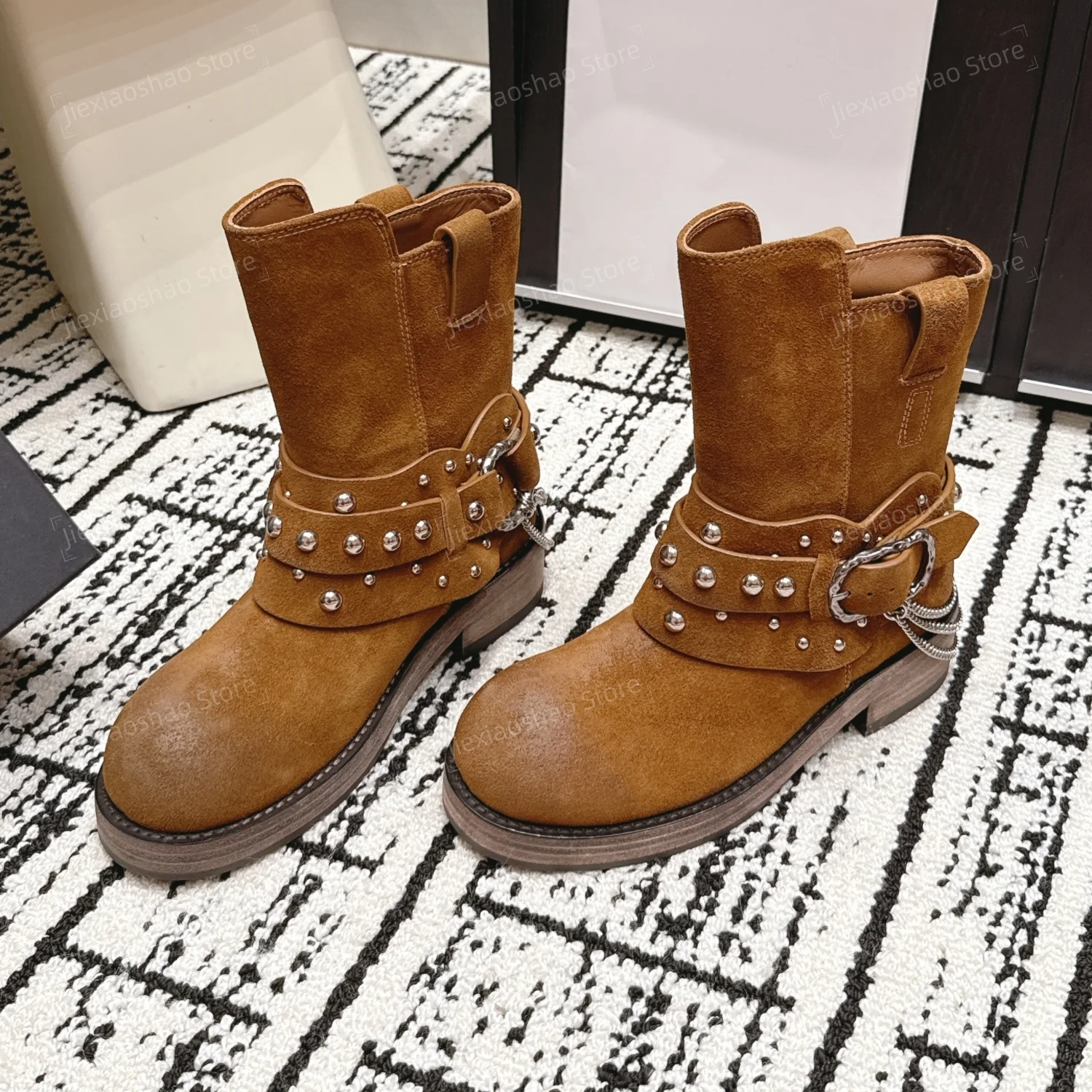 British Style Top Quality Handmade Genuine Leather Round-Toe Square Heel Ankle Boots Woman Many Chain Motorcyle Boots