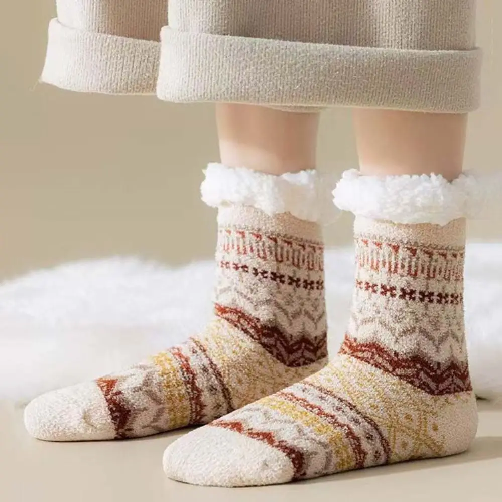 

Floor Socks Patchwork Fleece Socks Women Mid Tube Anti Slip Thicken Velvet Socks Plush Hosiery Sleeping Socks Winter