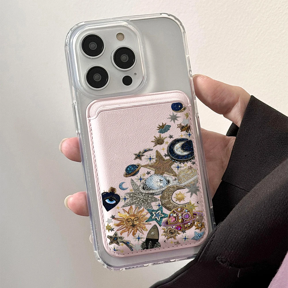 Golden Stars Moon Y2K Leder-Kartenetui Handyhülle Kartenhalter Magnetische Hülle Geeignet für alle iPhones mit Magsafe-Kartenfunktion – Detail 1